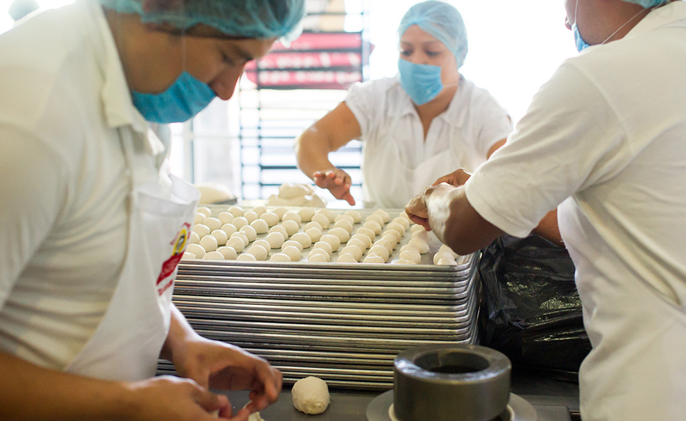 Tortillas de Harina del Comal de Mamá Gloria